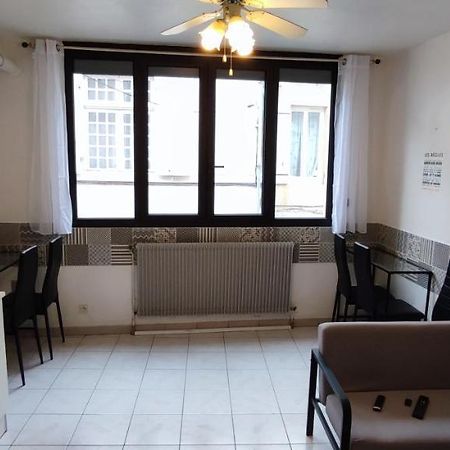 Hypercentre Grand Appartement Lumineux 3 Chambres Parking أجان المظهر الخارجي الصورة