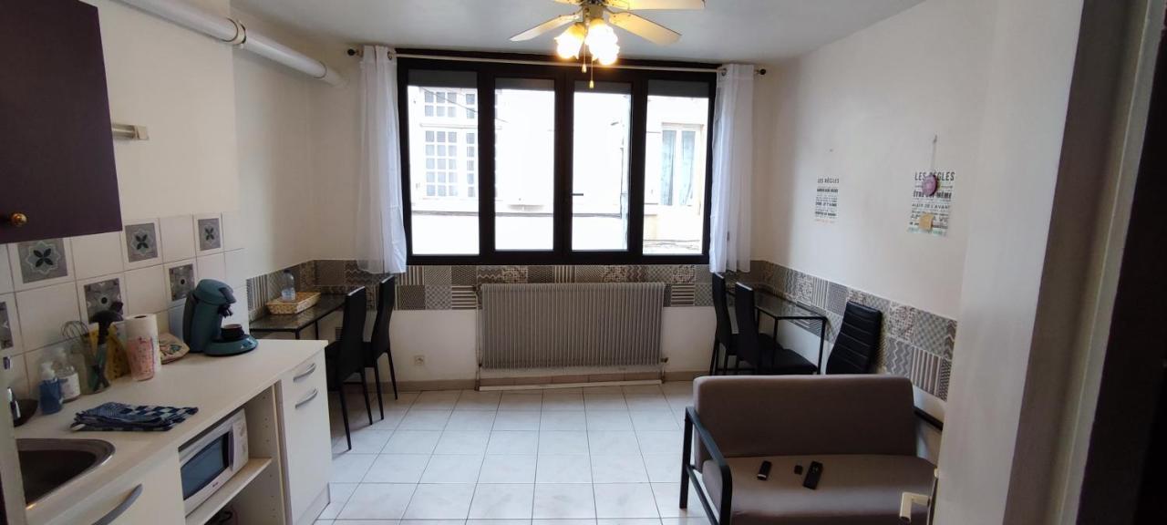 Hypercentre Grand Appartement Lumineux 3 Chambres Parking أجان المظهر الخارجي الصورة